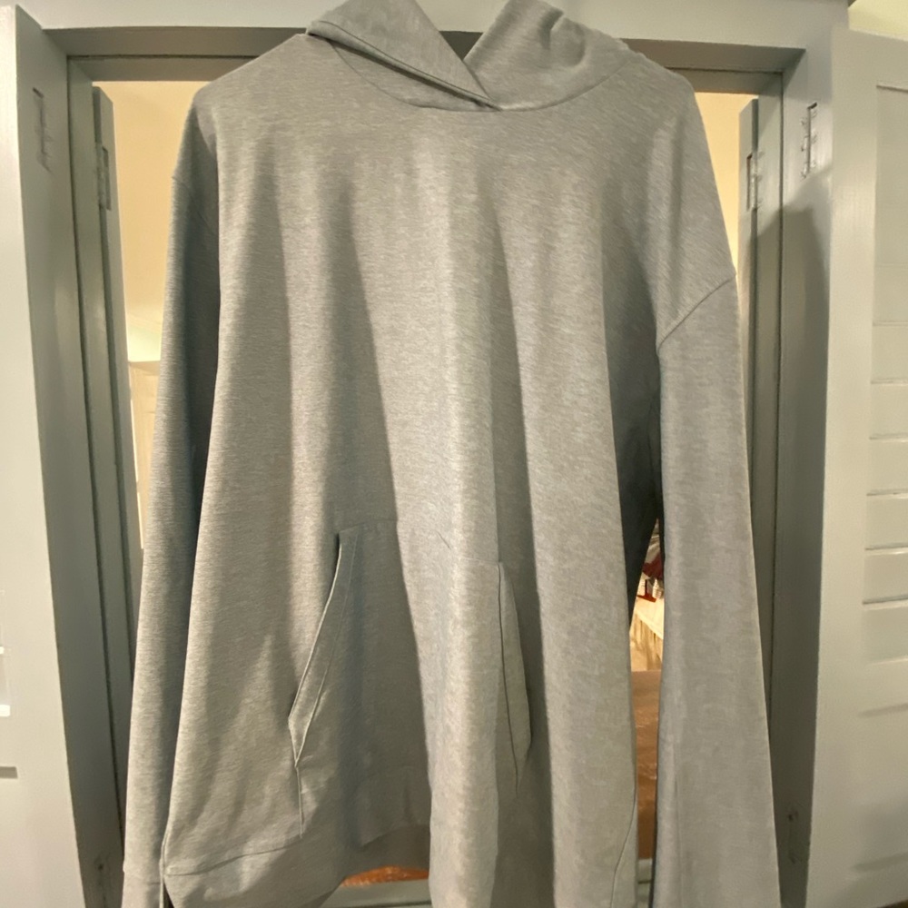Outdoor voices Men’s Sunday hoodie size M